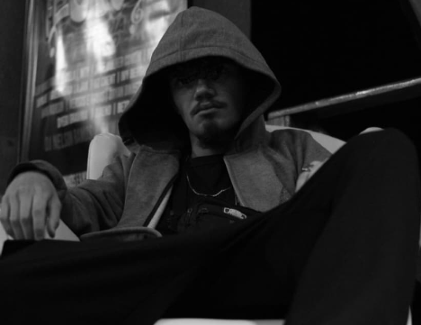 amigo-leco-2 Da introspecção ao beat - Karius transforma silêncio em voz nas ruas de Valparaíso