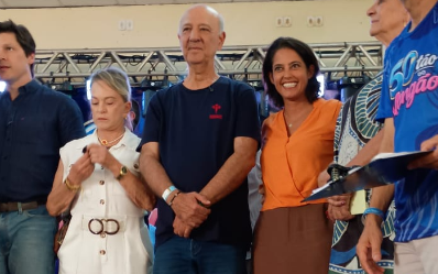 carol-fleury-e-arruda- Arruda e Carol Fleury prestigiam Carlinhos do Mangão e reforçam a força do Entorno para Brasília