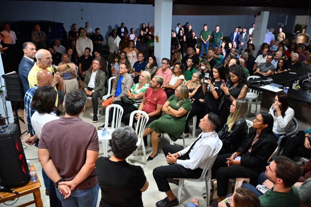 CAROL-FLEURY-DEPUATADA-FEDERAL-DF-1024x683 Multidão em Vicente Pires sinaliza força política e projeta Carol Fleury como símbolo de renovação no DF