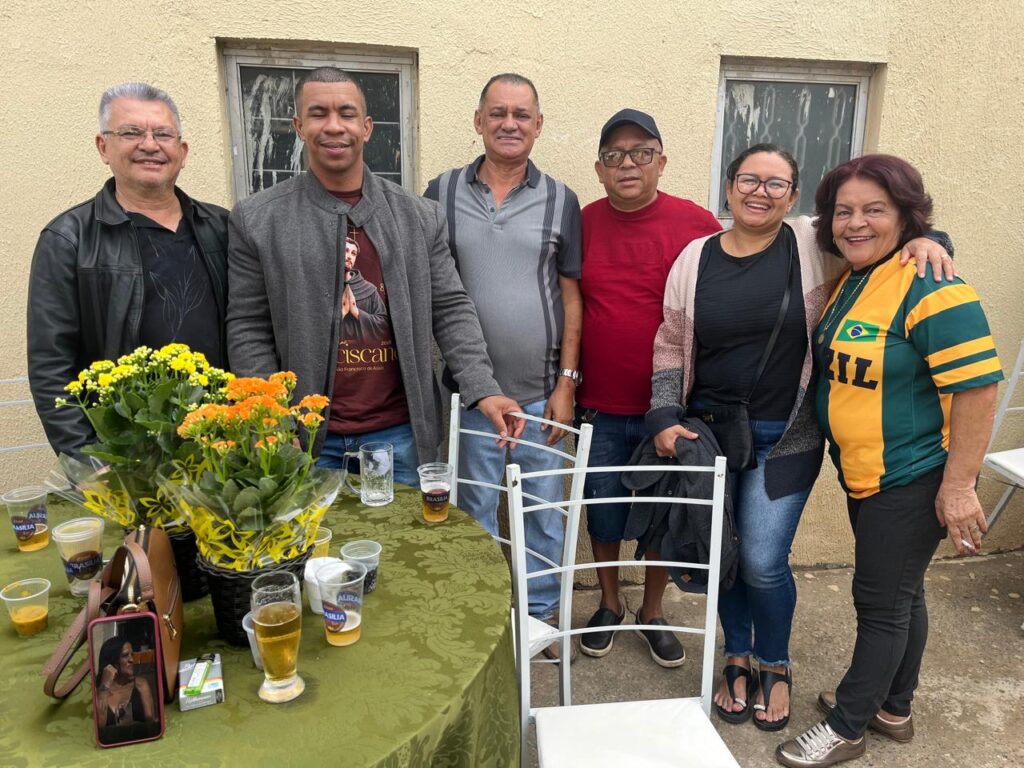 r10-1024x768 Ribamar Veleda reúne multidão em Valparaíso e é celebrado como uma das maiores lideranças do Entorno em festa histórica