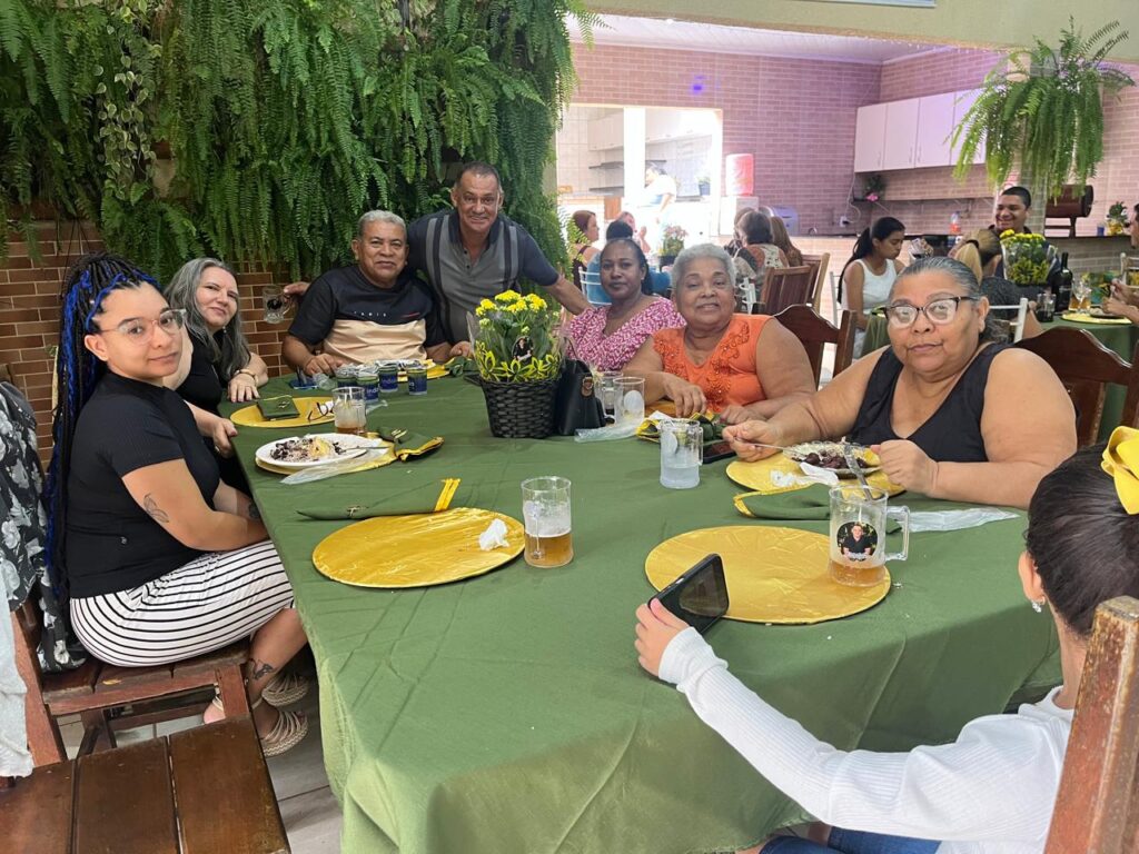 r11-1024x768 Ribamar Veleda reúne multidão em Valparaíso e é celebrado como uma das maiores lideranças do Entorno em festa histórica