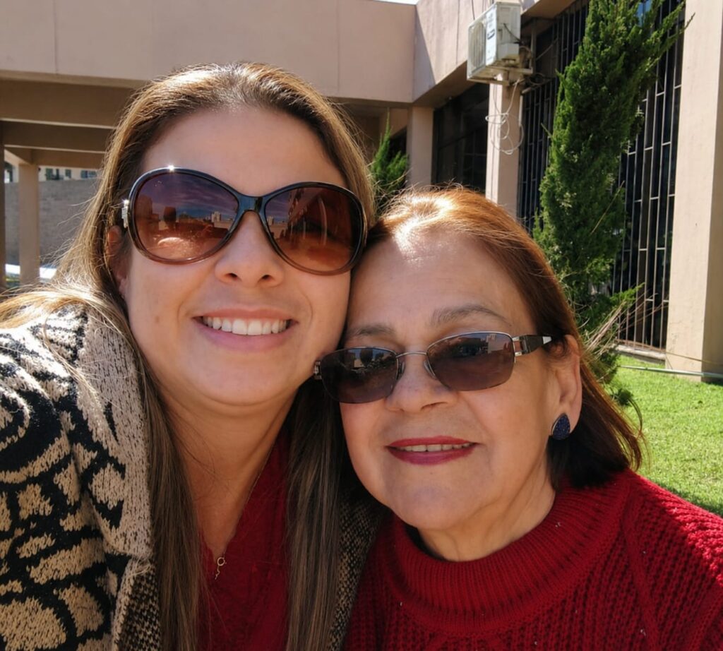 Dra.-Lisandra-e-tia-1024x922 Bodas de Diamante comemoram 60 anos de amor, fé e legado da família Peixoto em Cruz Alta no Rio Grande do Sul