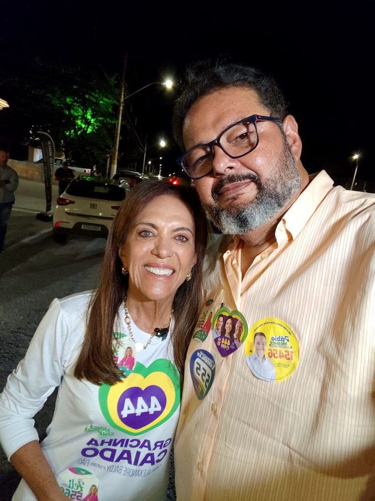 Dr.-Suenilson-Sa-e-Gracinha-Caiado-grande-brasilia-767x1024 Com presença nas campanhas de Daniel Vilela e Gracinha Caiado, Dr. Suenilson Sá demonstra força política em Goiás